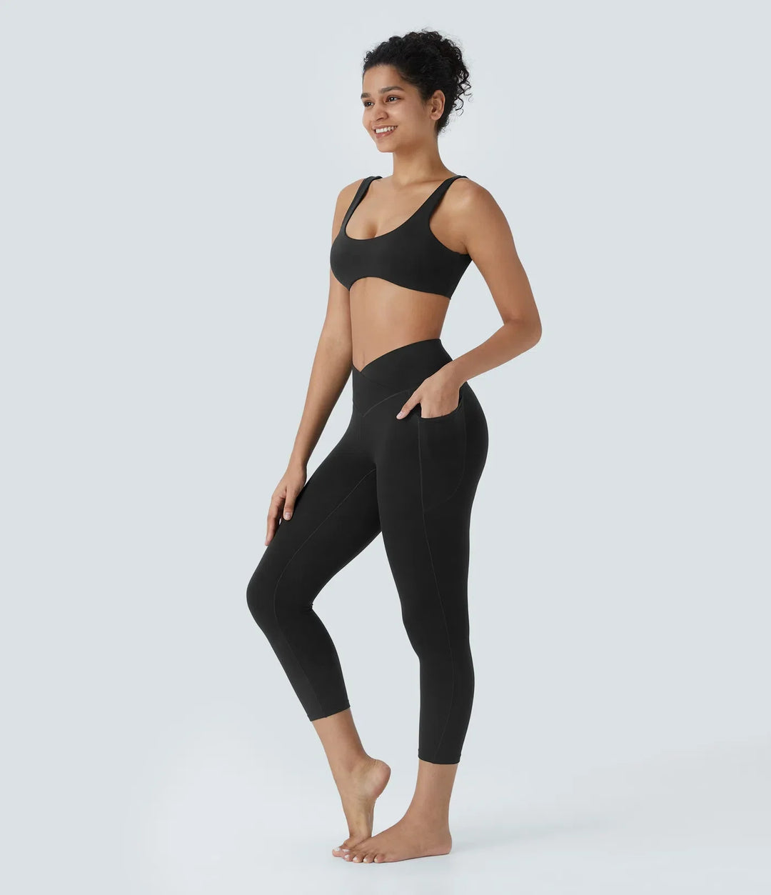 SoftlyZero med hög midja, omlottmidja och ficka capri yogaleggings