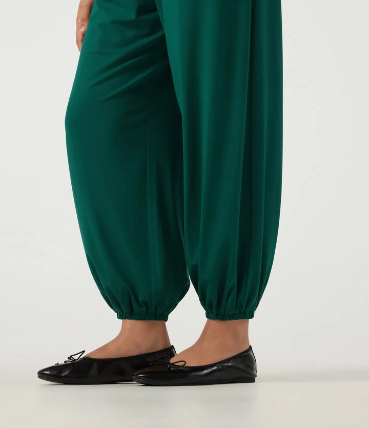 Diamantkrage ärmlös vardaglig jumpsuit med inbyggd BH och fickor -Easy Peezy Edition