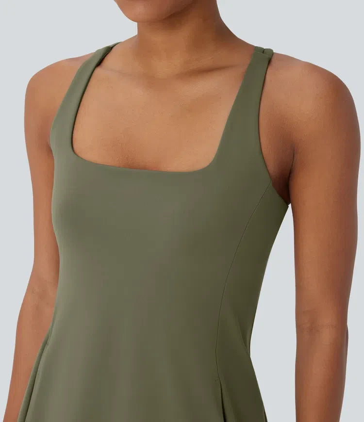SoftlyZero Plush utskuren detalj ficka 2-delat mini yoga träningsklänning