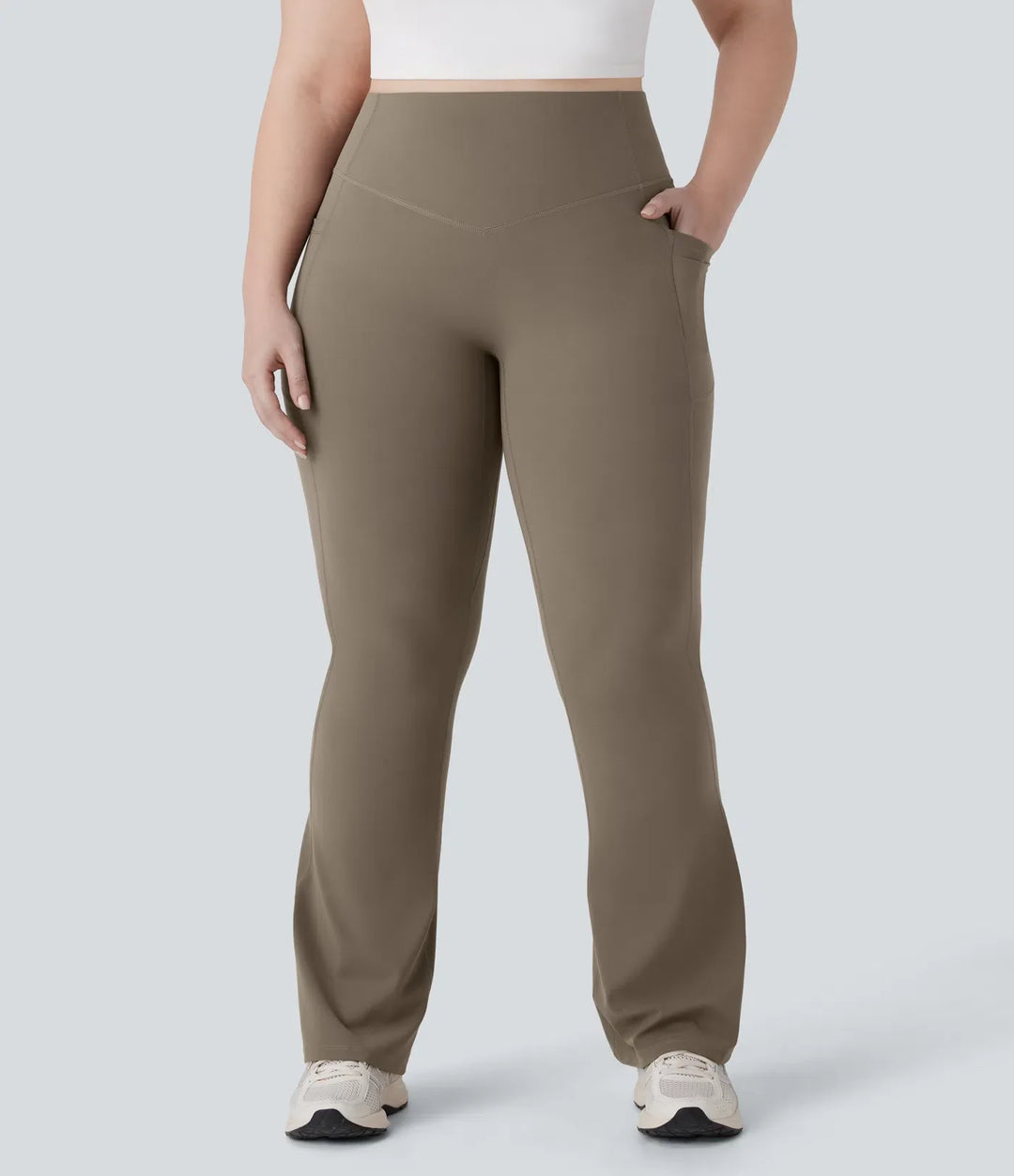 Lyckera UltraSculpt högmidjad scrunch med rumplyft magkontroll ficka formande yoga bootcut plusstorlek leggings
