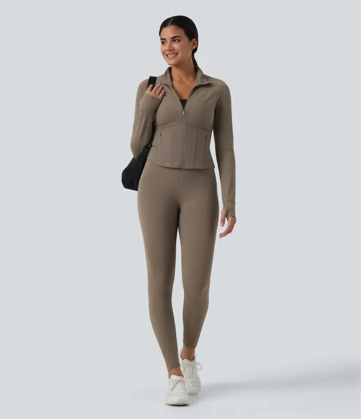 Lyckera UltraSculpt InstantCool ståkrage raglan tumhål rundad fåll yogajacka med fickor