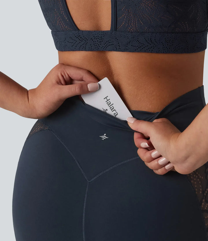 Halara UltraSculpt med hög midja och magkontroll kontrastspets yoga utsvängd leggings med fickor