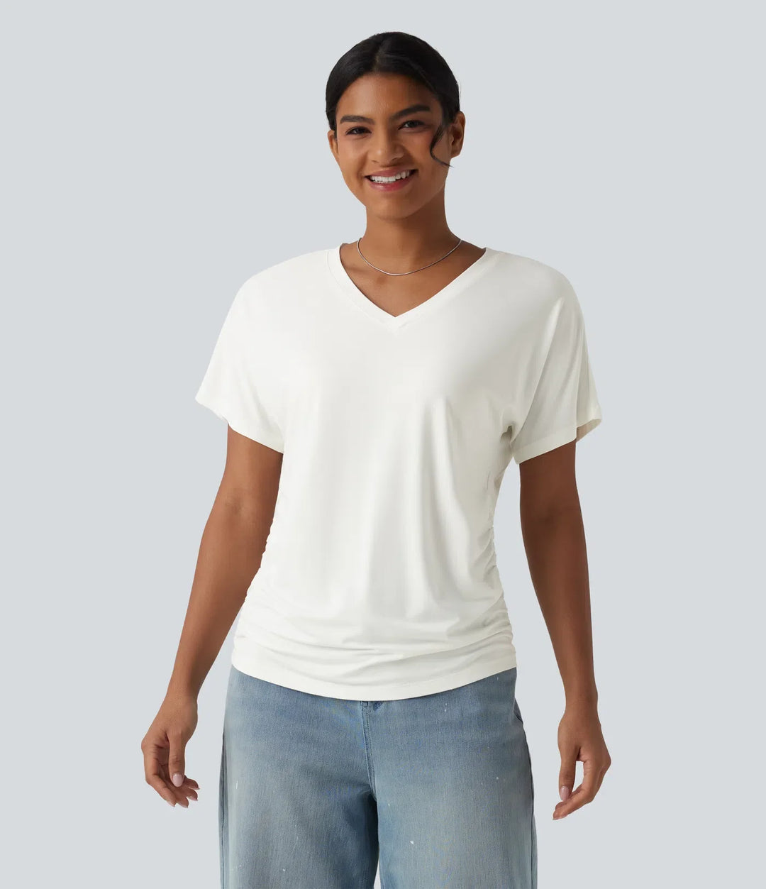 V-ringad kortärmad rynkat enfärgad vardaglig T-shirt