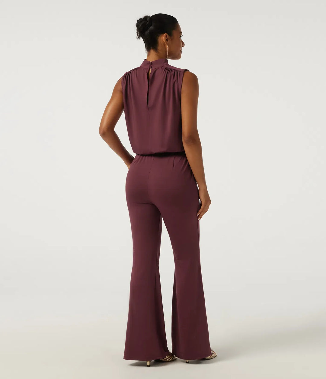 Halvpolo ärmlös utsvängd nyckelhålsrygg fest jumpsuit med fickor - Easy Peezy Edition