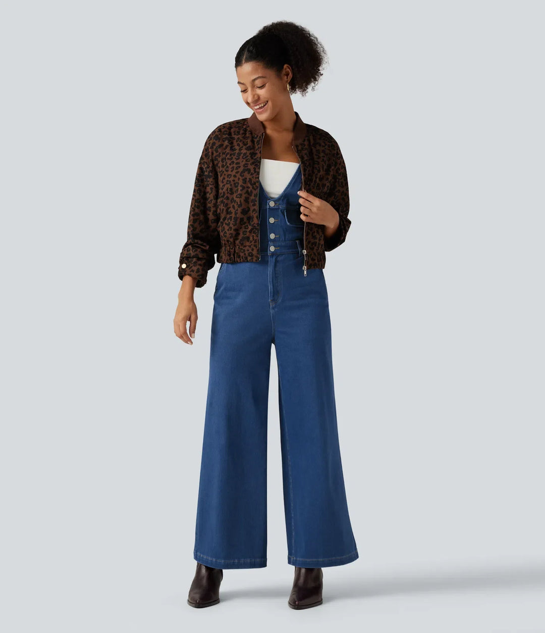 Lyckera Flex V-ringad vida ben denim vardaglig jumpsuit med fickor