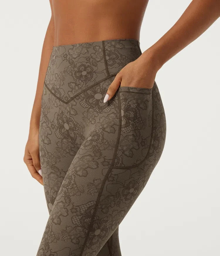 Halara UltraSculpt med hög midja och magkontroll rumplyftande kontrastspets utsvängd yogaleggings med fickor