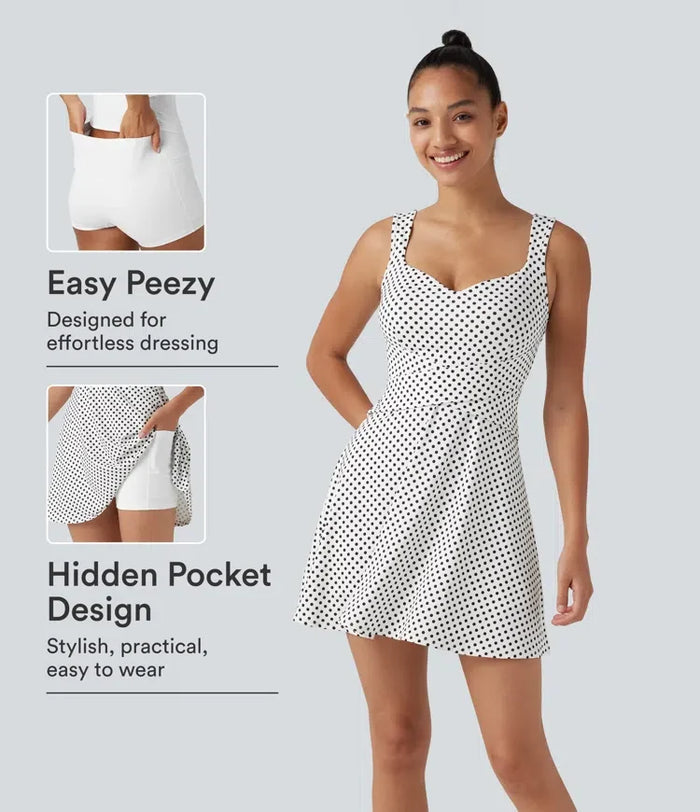 Inbyggd bh 2-i-1 prickig mini tennis träningsklänning med fickor – Easy Peezy-utgåva