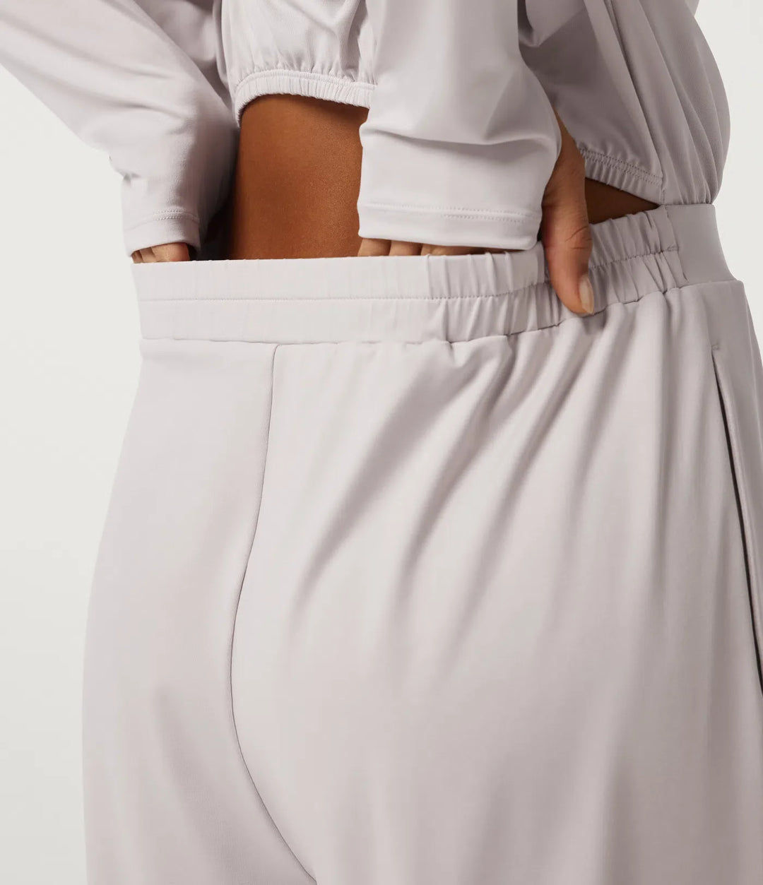 Enaxlad långärmad vida ben vardaglig jumpsuit med inbyggd BH och fickor -Easy Peezy Edition