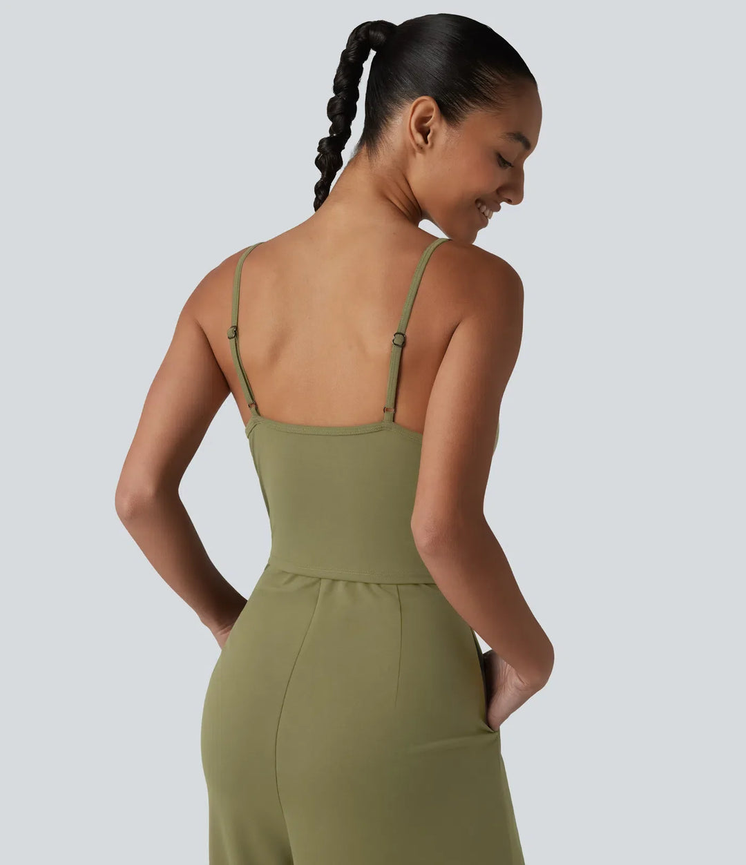 V-ringad inbyggd BH vardaglig slip jumpsuit med fickor-Easy Peezy Edition