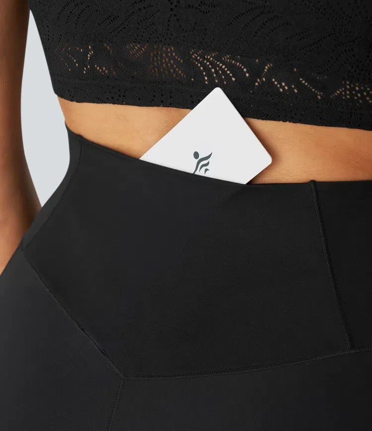 SoftlyZero högmidjad crossover kontrastspets ficka yogaleggings
