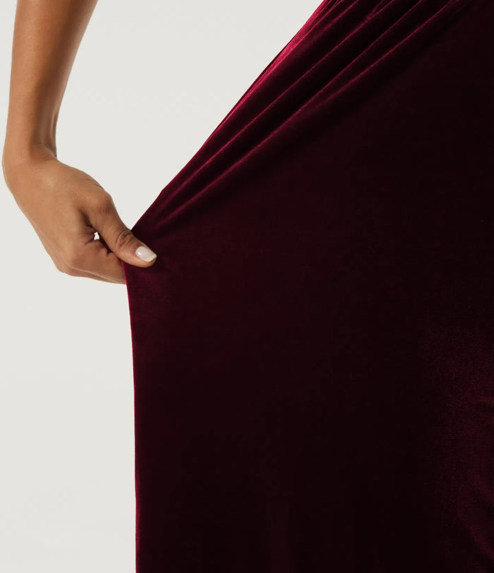 V-ringad rynkat vida ben sammet fest jumpsuit med inbyggd BH och fickor -Easy Peezy Edition