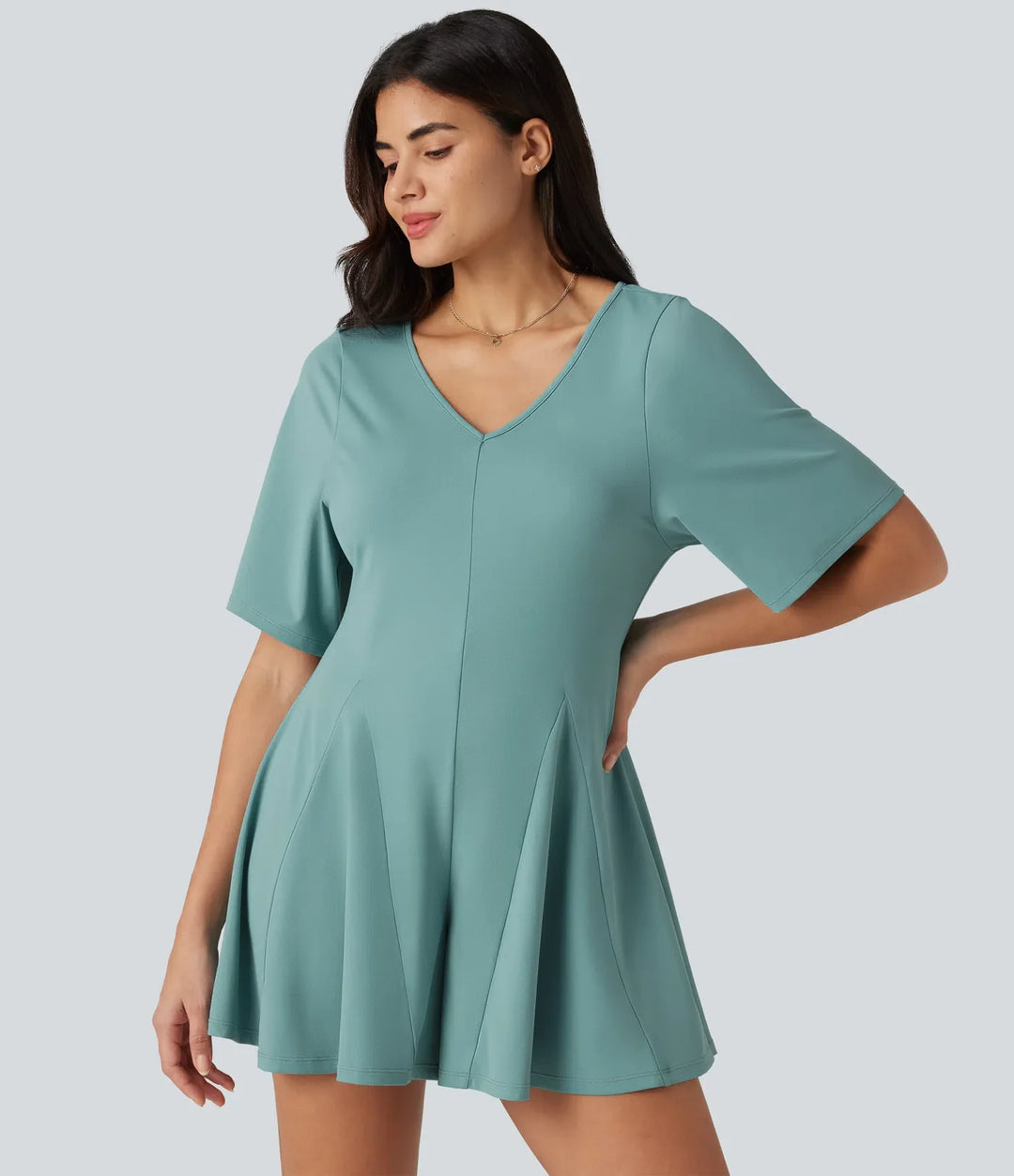 V-ringad kortärmad nyckelhålsrygg vardaglig playsuit