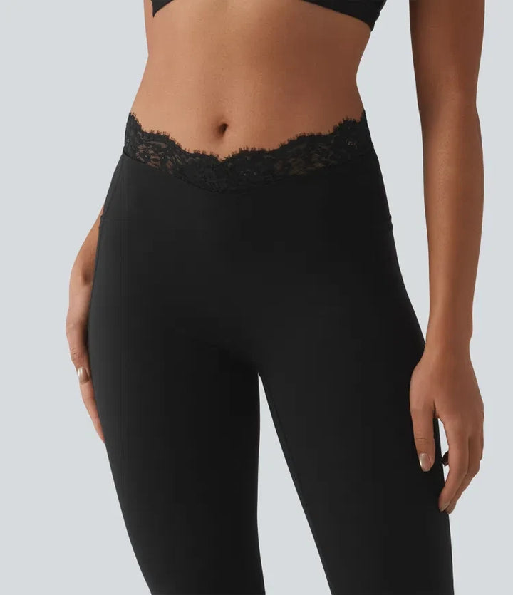 Halara UltraSculpt V-formad med hög midja kontrastspets yoga utsvängd leggings med fickor
