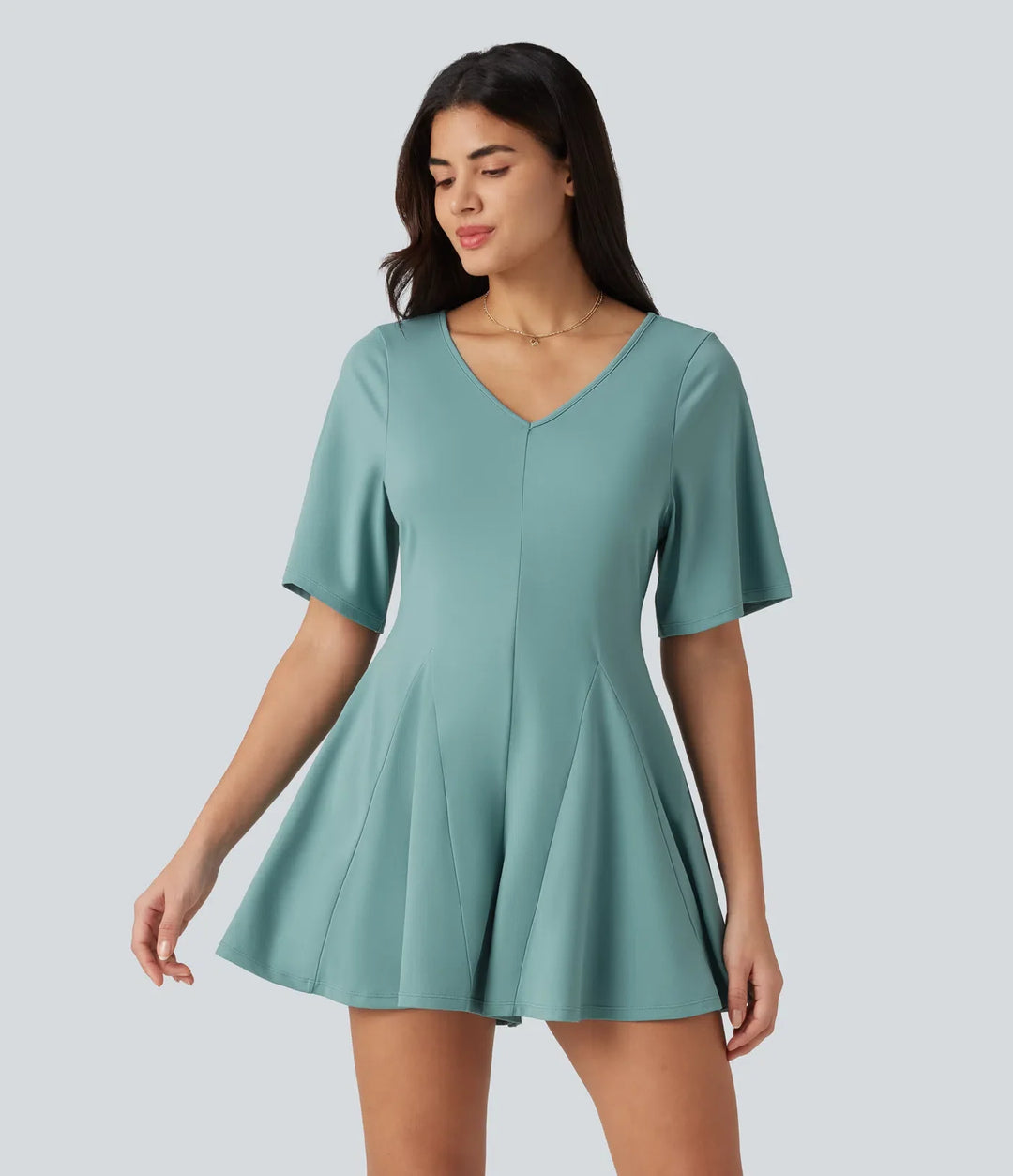 V-ringad kortärmad nyckelhålsrygg vardaglig playsuit