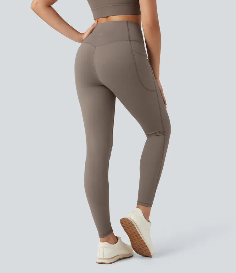 Halara Ultrasculpt Heat med hög midja och magkontroll fleece yogaleggings med fickor