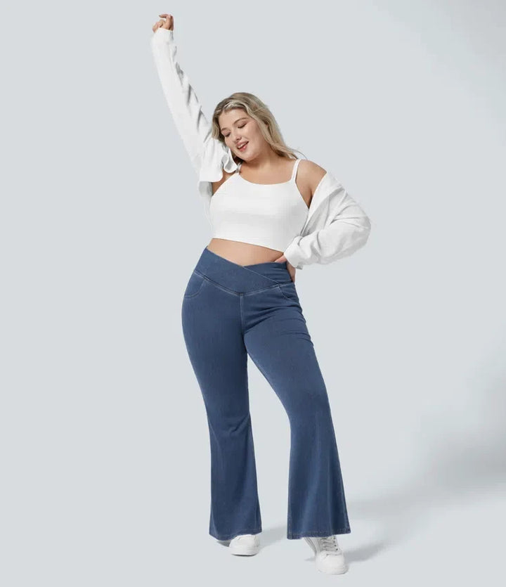 Halara Flex med hög midja, omlottmidja och ficka tvättad vardagsjeans i plusstorlek
