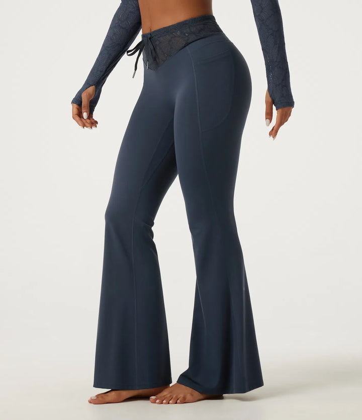 Halara UltraSculpt med medelhög midja dragsko kontrastspets utsvängd yogaleggings med fickor