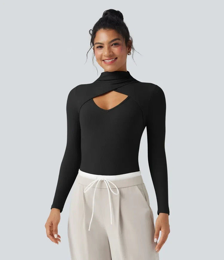 Ribbstickad hög hals skuren-ut långärmad skinny arbete kropp