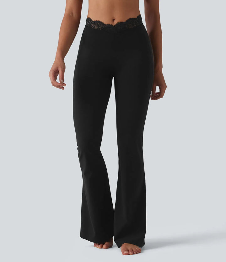 Lyckera UltraSculpt V-formad högmidjad kontrastspets yoga utsvängd leggings med fickor