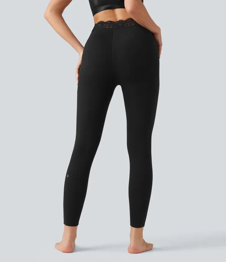 Halara UltraSculpt V-formad med hög midja kontrastspets yogaleggings med fickor