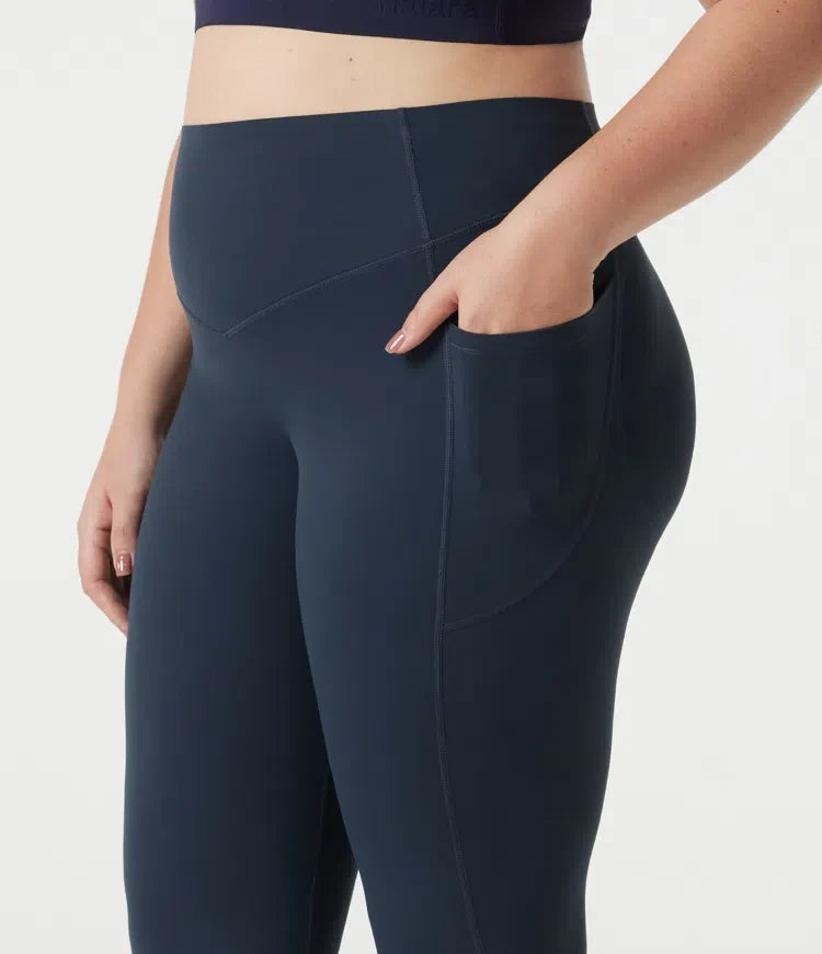 Lyckera UltraSculpt plusstorlek högmidjad scrunch med rumplyft magkontroll formande yoga utsvängd leggings med fickor