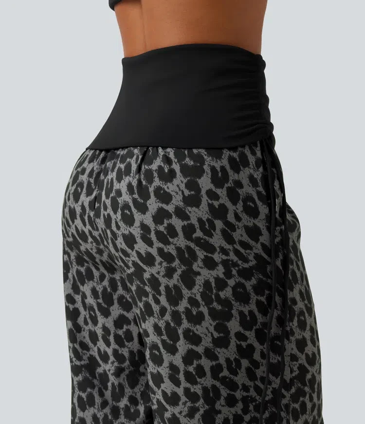 Vikbar midja med hög midja rynklad dragsko baggy leopardmönstrad vardagsbyxor med fickor