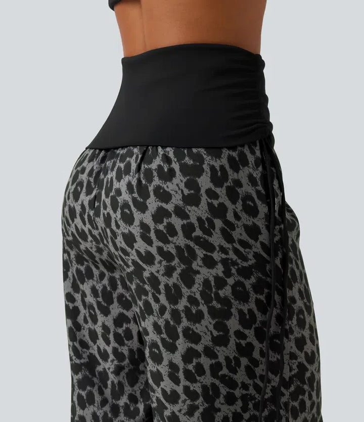 Vikbar midja med hög midja rynklad dragsko baggy leopardmönstrad vardagsbyxor med fickor