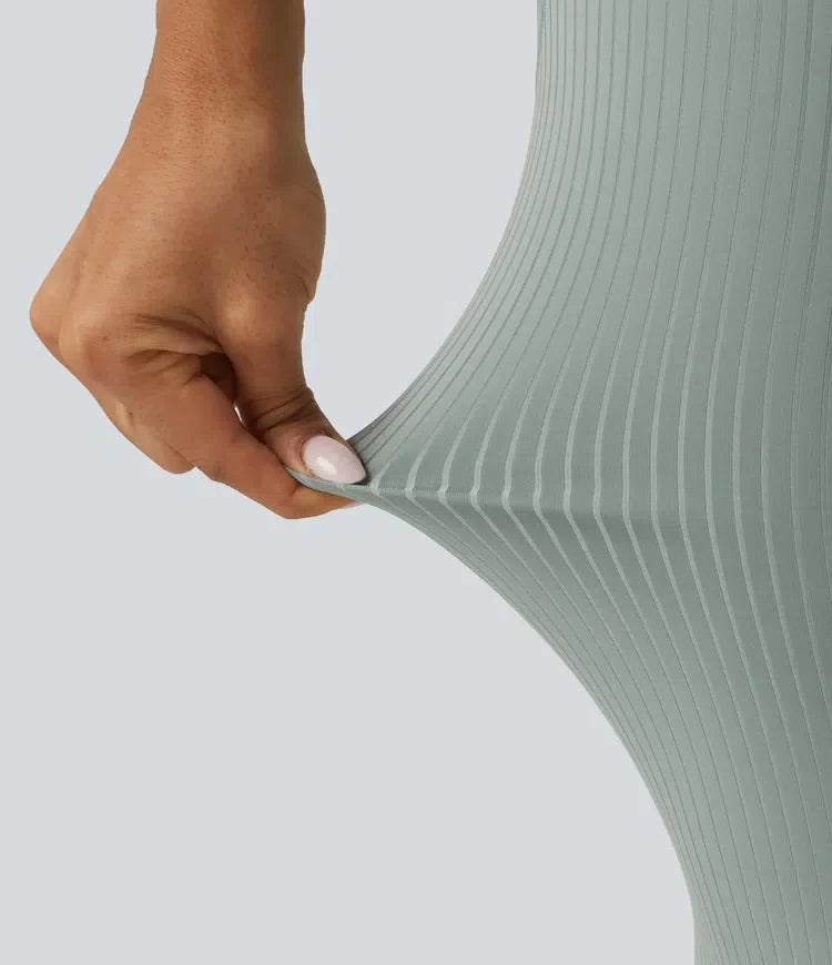 Ribbstickad med hög midja och magkontroll bootcut träningsleggings med fickor