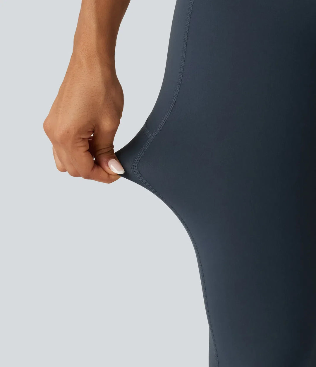 Halara UltraSculpt med hög midja omlott magkontroll utsvängd träningsleggings med fickor