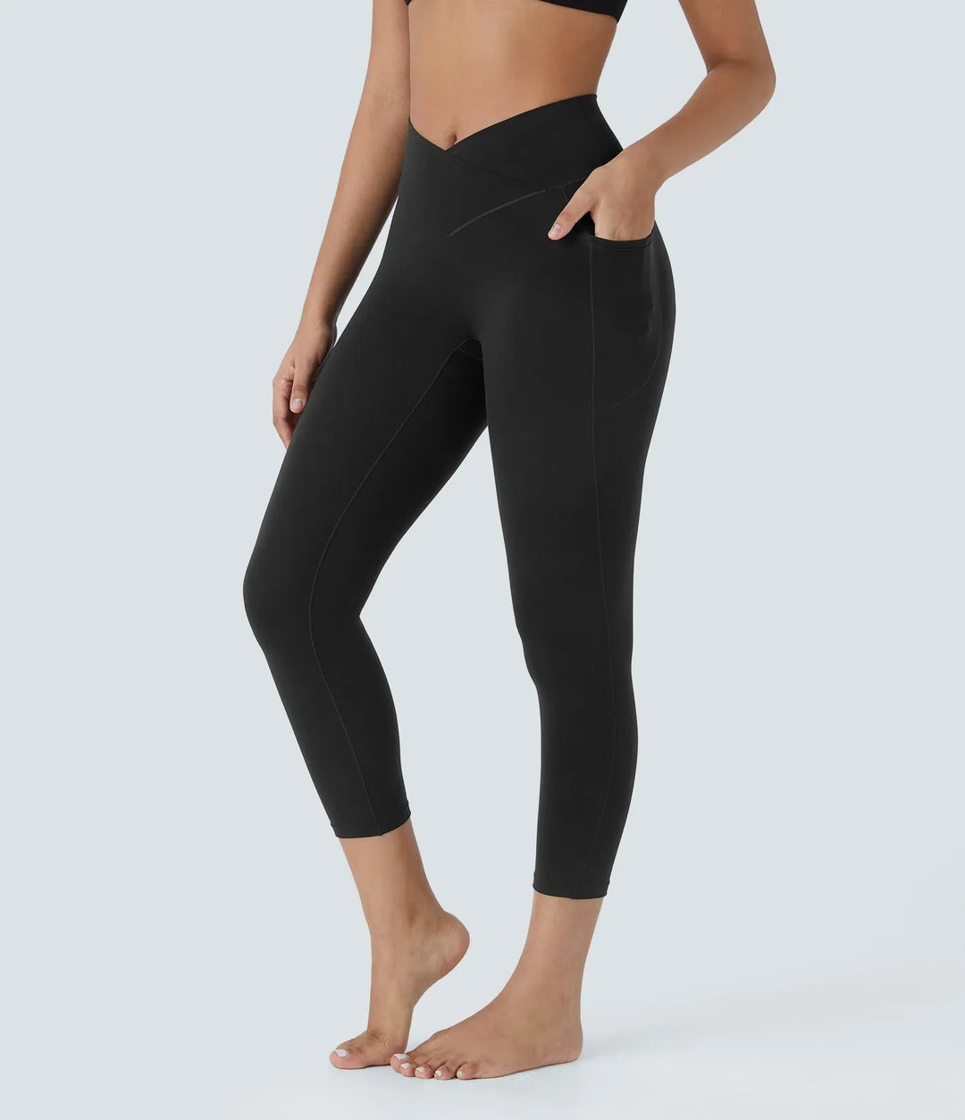 SoftlyZero högmidjad crossover ficka capri yogaleggings