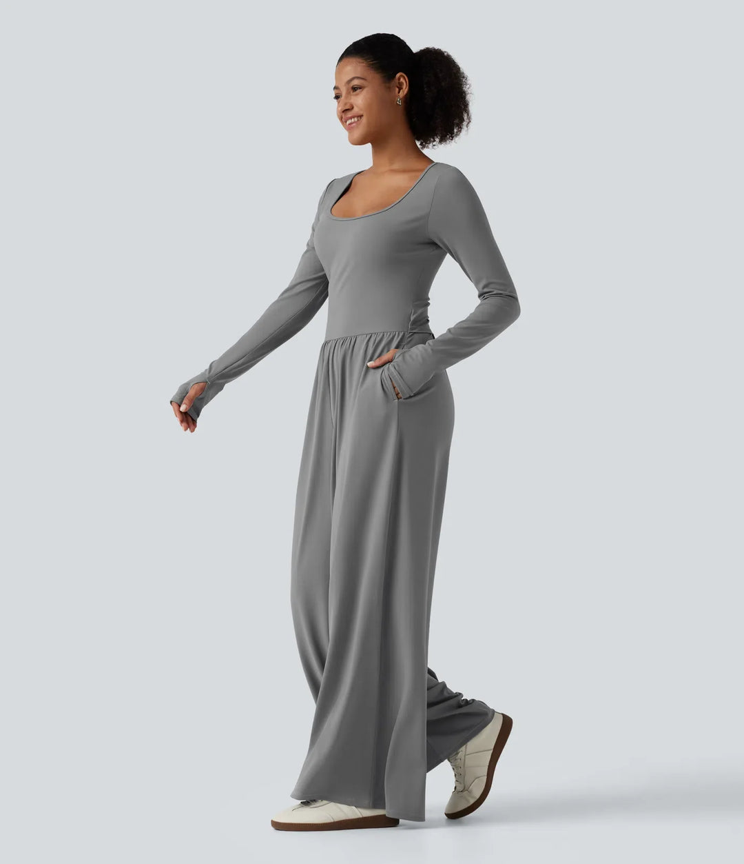 U-ringad långärmad tumhål vida ben rynkat vardaglig jumpsuit med inbyggd BH och fickor -Easy Peezy Edition