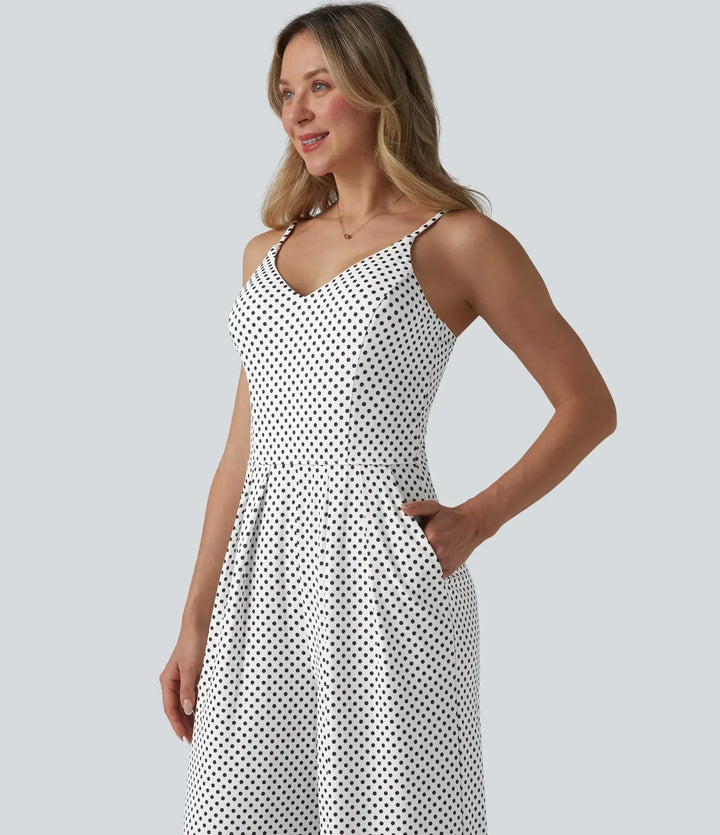 V-ringad prickig slip jumpsuit med fickor-Easy Peezy Edition