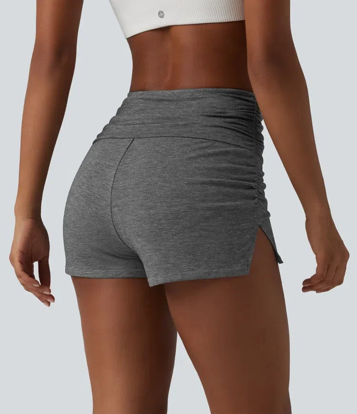 Med hög midja rynklad inbyggd underkläder vardagsshorts 2.5&
