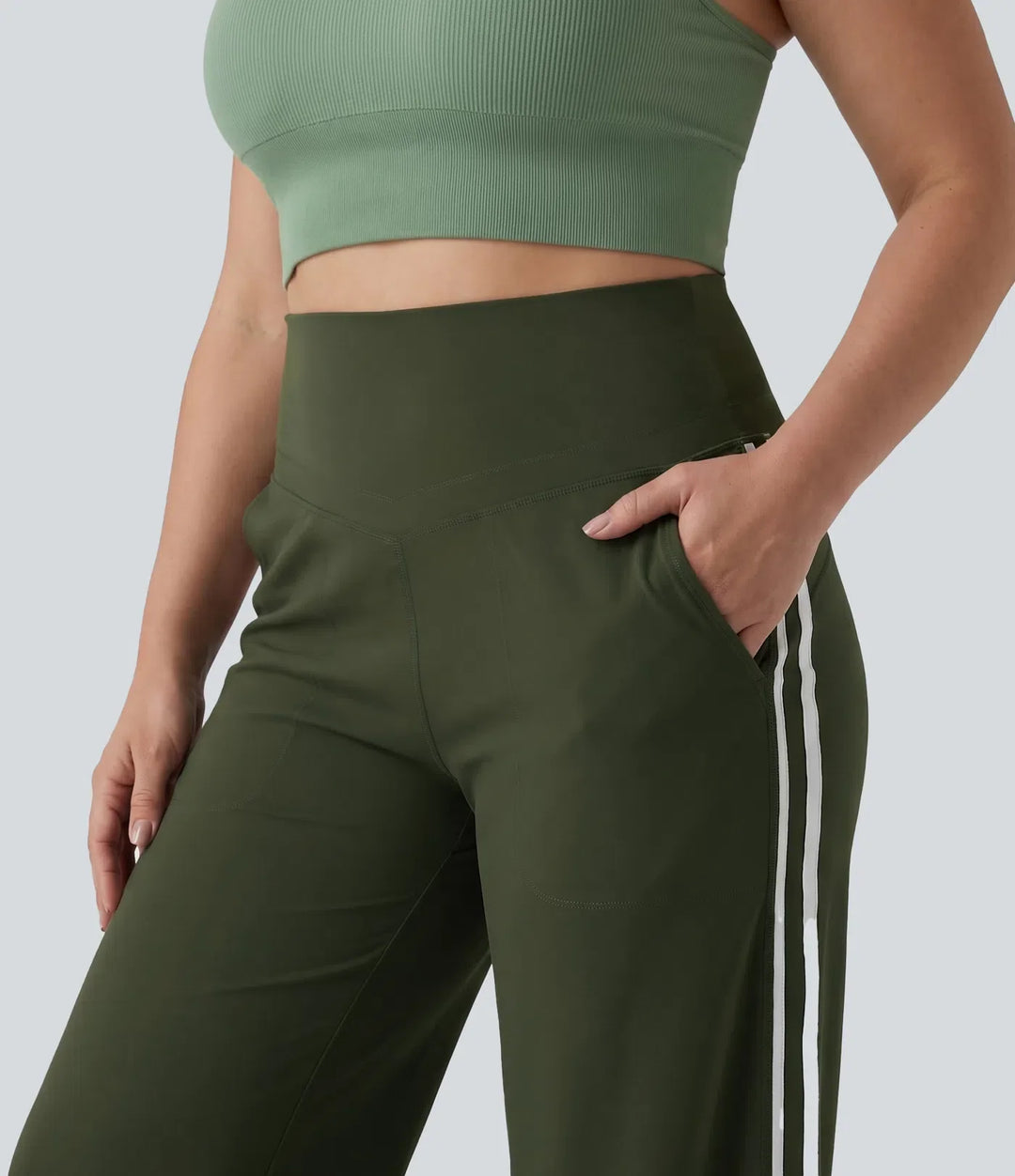 Plusstorlek Halara UltraSculpt med hög midja och magkontroll färgblock ränder yoga baggy byxor med fickor