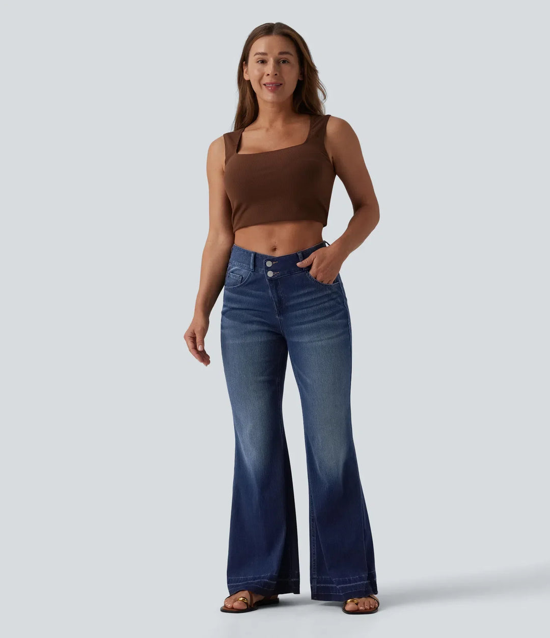 Halara Flex asymmetrisk med medelhög midja för vardag utsvängd jeans med fickor