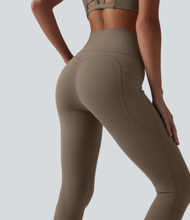 Halara UltraSculpt med hög midja och magkontroll kontrast ribbad yoga 7/8 leggings med fickor