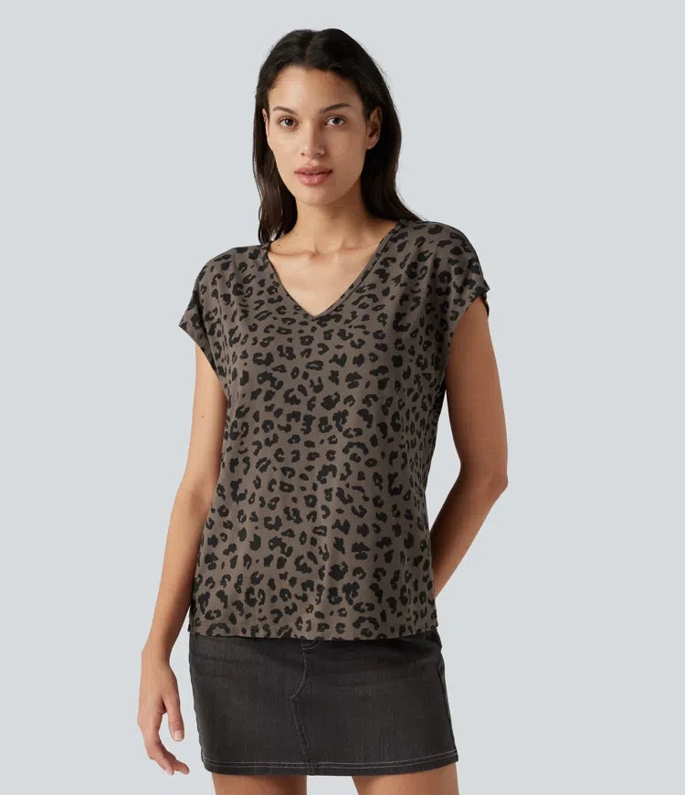 V-ringning kortärmad leopardmönstrad T-shirt för vardag