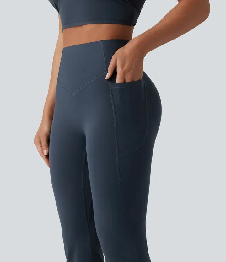 Halara UltraSculpt med hög midja scrunch-effekt rumplyftande magkontroll formande yoga utsvängd leggings med fickor