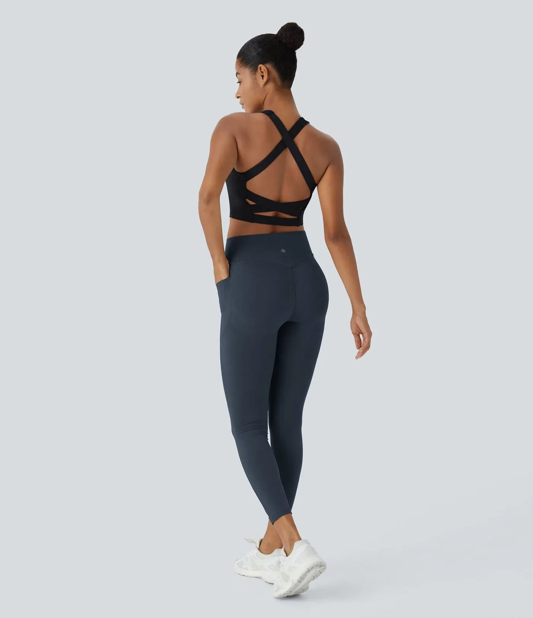 Lyckera UltraSculpt högmidjad scrunch med rumplyft magkontroll ficka formande träningsleggings