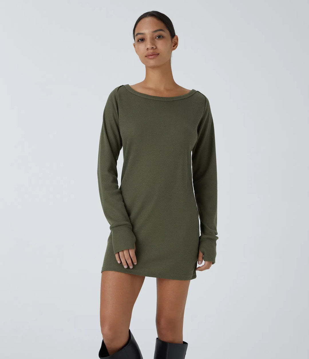 Båtringad raglan ärm tumhål fåll våffelstruktur vardaglig sweatshirt klänning