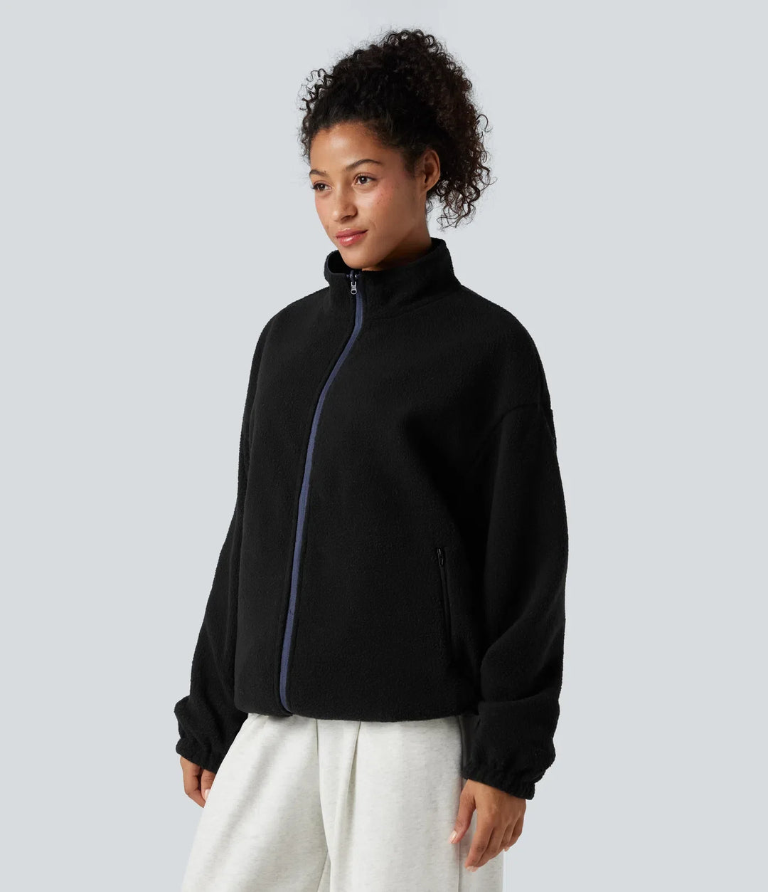 Vändbar hög hals långärmad dragkedja fleece vandringsjacka med fickor (två looks i en)