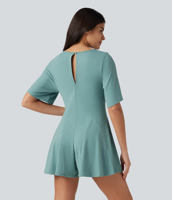V-ringad kortärmad nyckelhålsrygg vardaglig playsuit