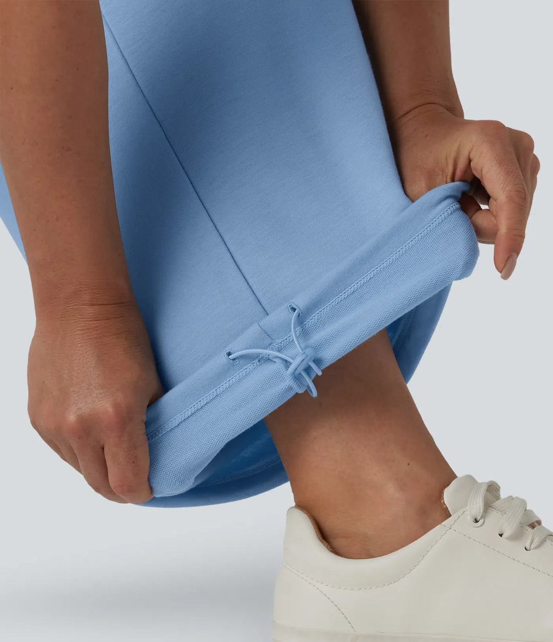 U-ringad djup-rund rygg dragsko vardaglig jumpsuit med fickor