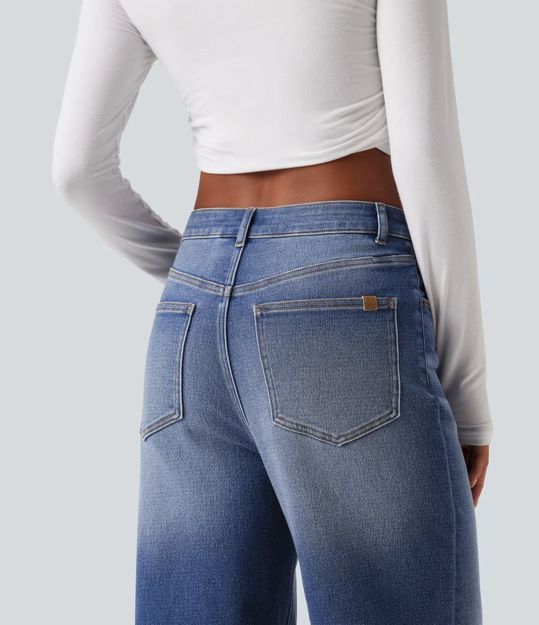 Med hög midja raka ben vardagsjeans med fickor