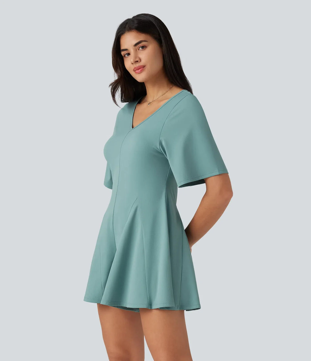 V-ringad kortärmad nyckelhålsrygg vardaglig playsuit
