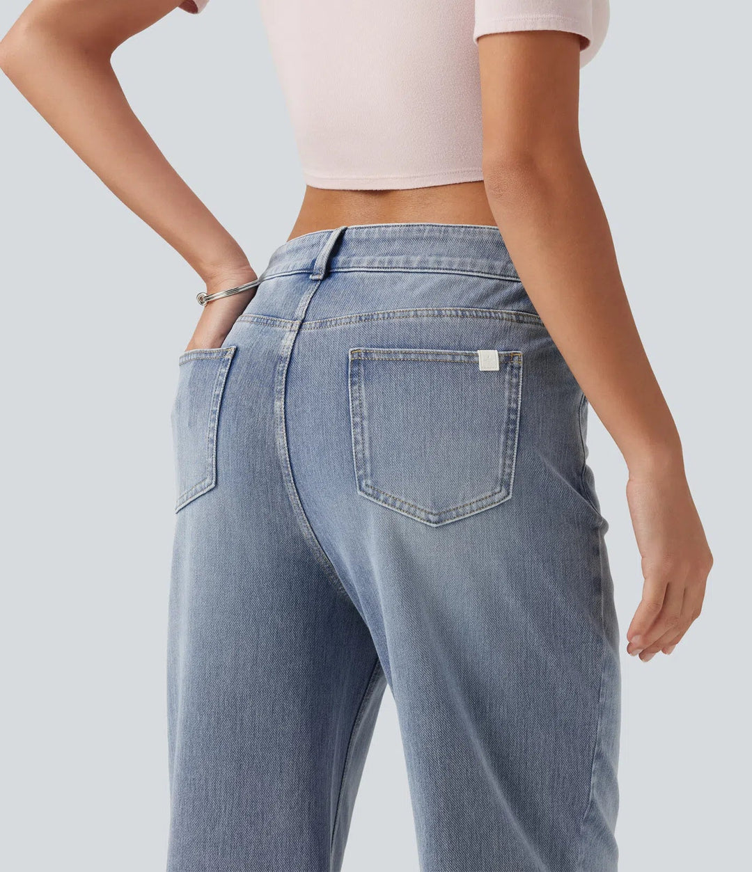 Halara Flex asymmetrisk med medelhög midja raka ben vardagsjeans med fickor