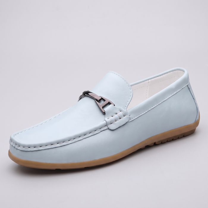 KLASSISKA LÄDERLOAFERS