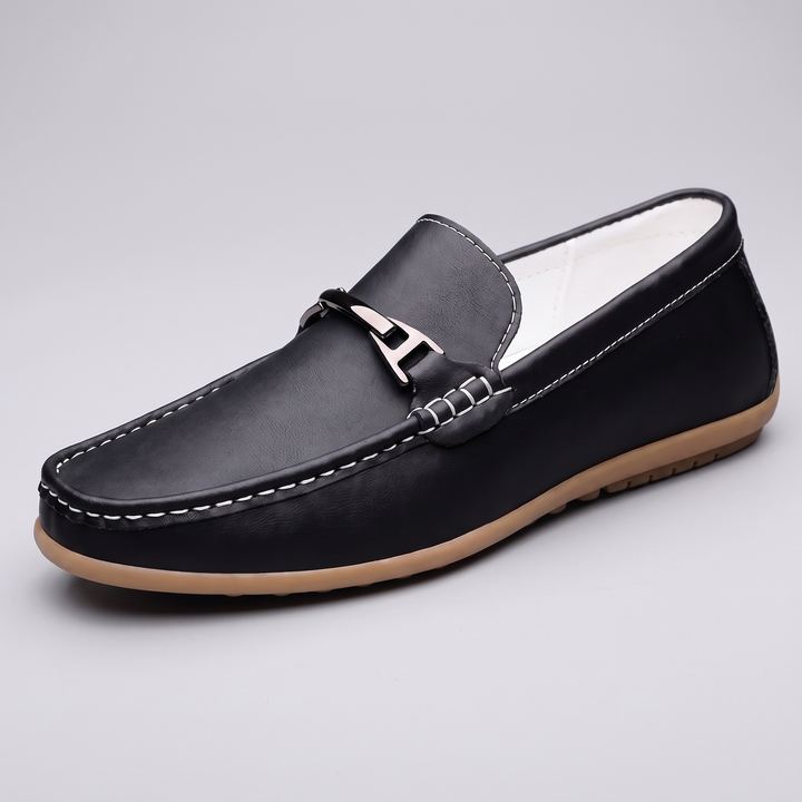 KLASSISKA LÄDERLOAFERS