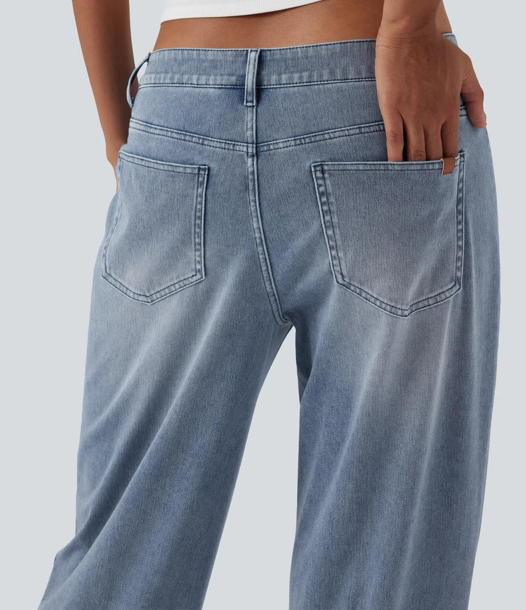 Halara Flex med medelhög midja raka ben vardagsjeans med fickor