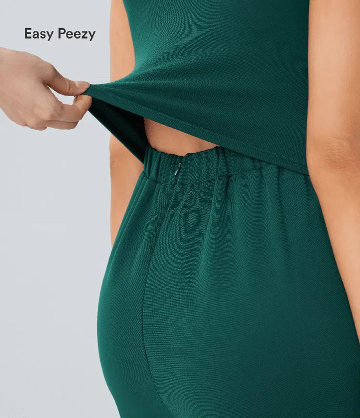V-ringning ärmlös rynklad ficka jumpsuit – Easy Peezy